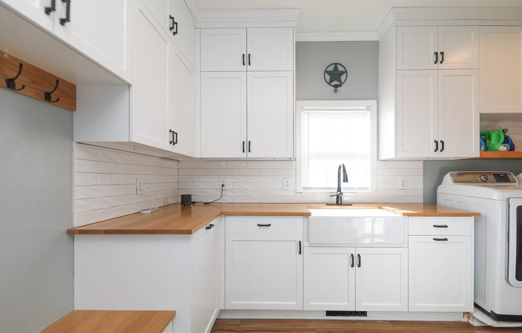 Walkers Creek Properties Laundry Room